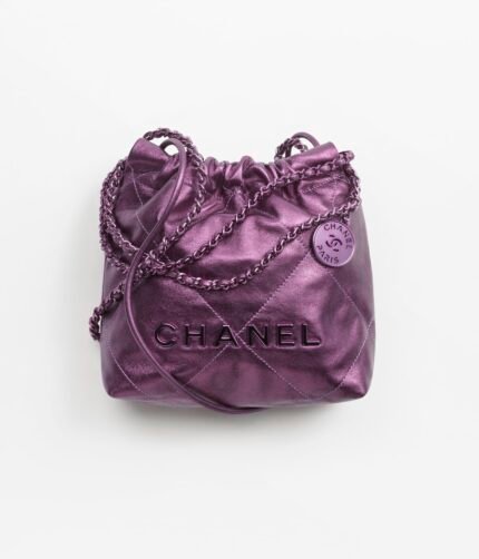 CHANEL 22 MINI HANDBAG
