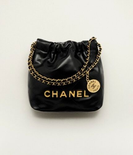 CHANEL 22 MINI HANDBAG